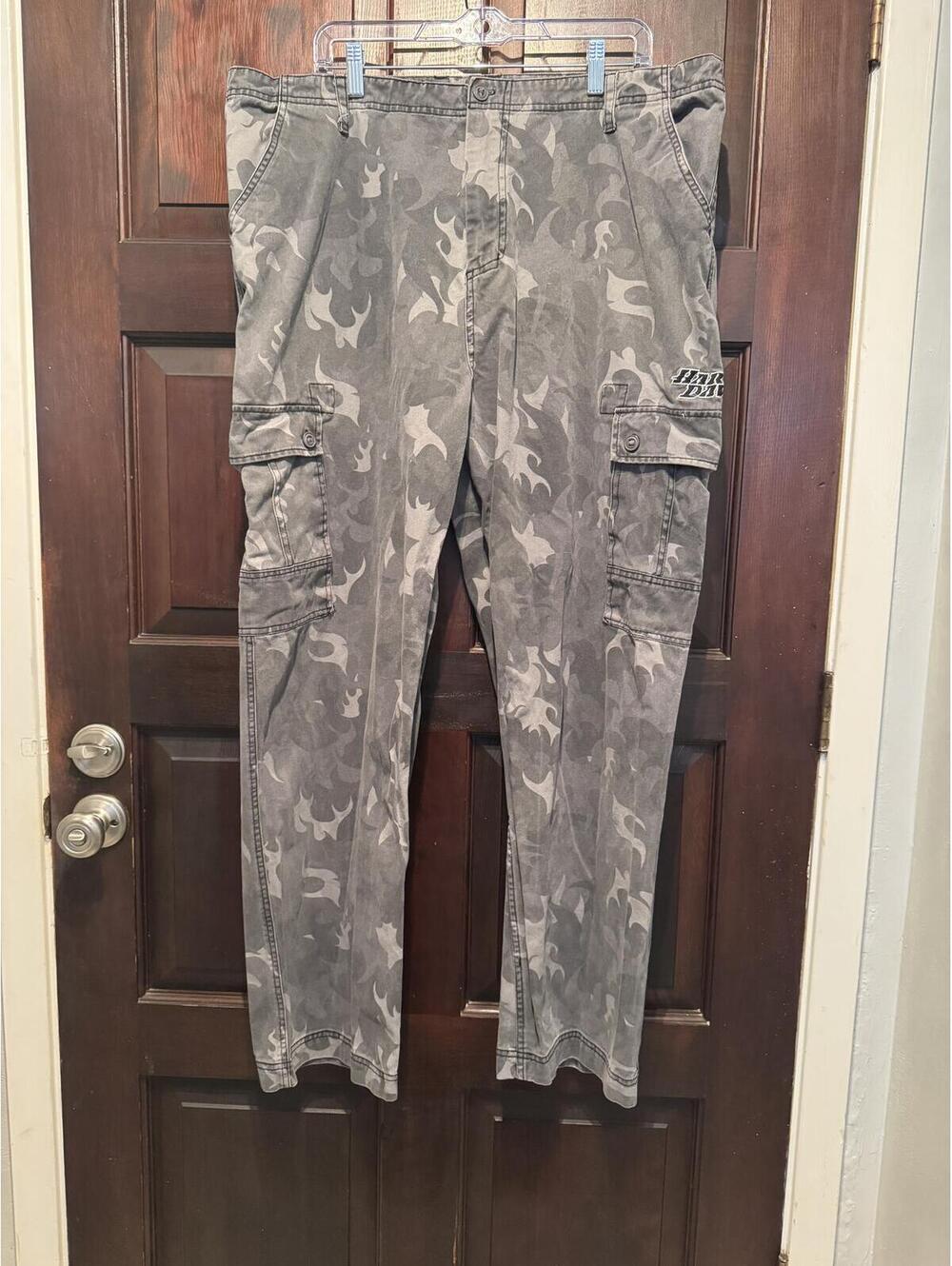 Harley Davidson Men's Gray Camouflage Cargo Pants Size 40x34
